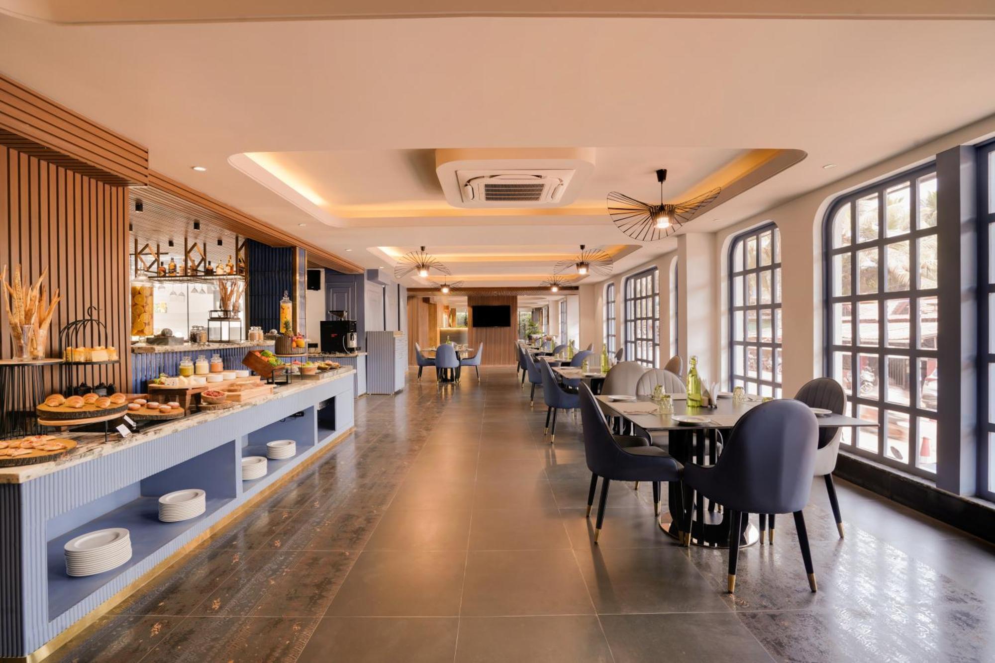 Lemon Tree Hotel, Anjuna, Goa Вагатор Экстерьер фото